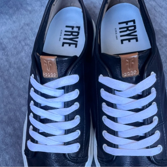 FRYE Gia Leather Platform Women’s Sneakers Sz 9 M Low Top Black Lace Up Casual - Picture 4 of 13